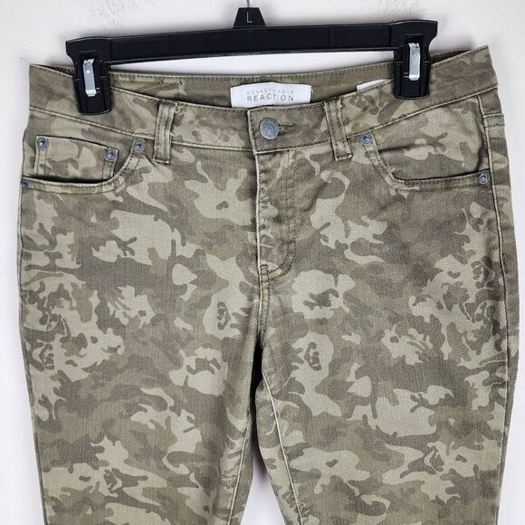 Kenneth Cole Reaction Camo Skinny Jeans Olive Green Army Green Size 27 - Picture 13 of 16